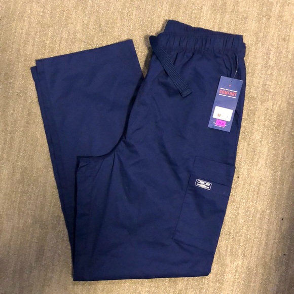 Scrubs - Picture 2 of 2